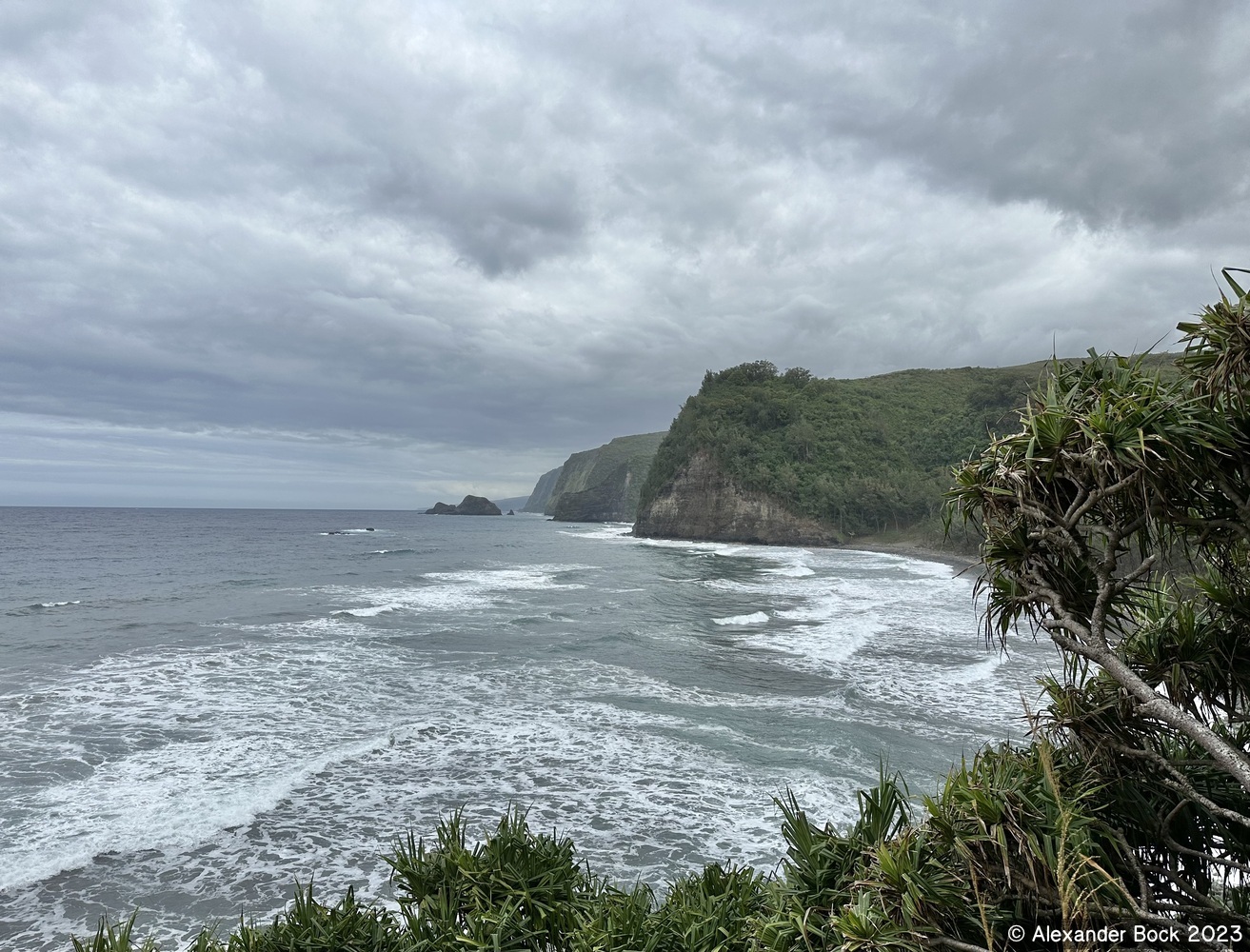 View along the Pololu trail