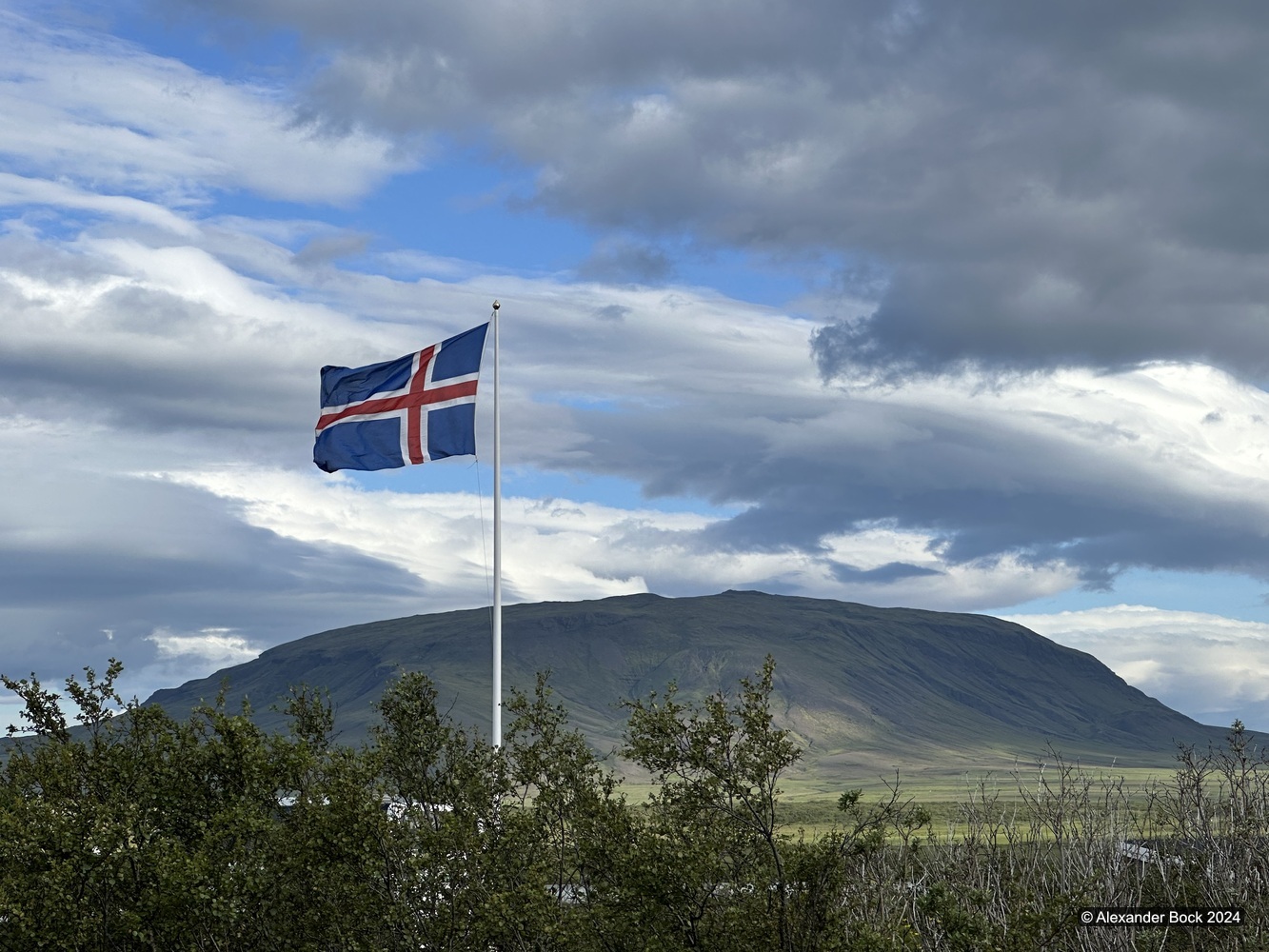 Icelandic flag at Kerið